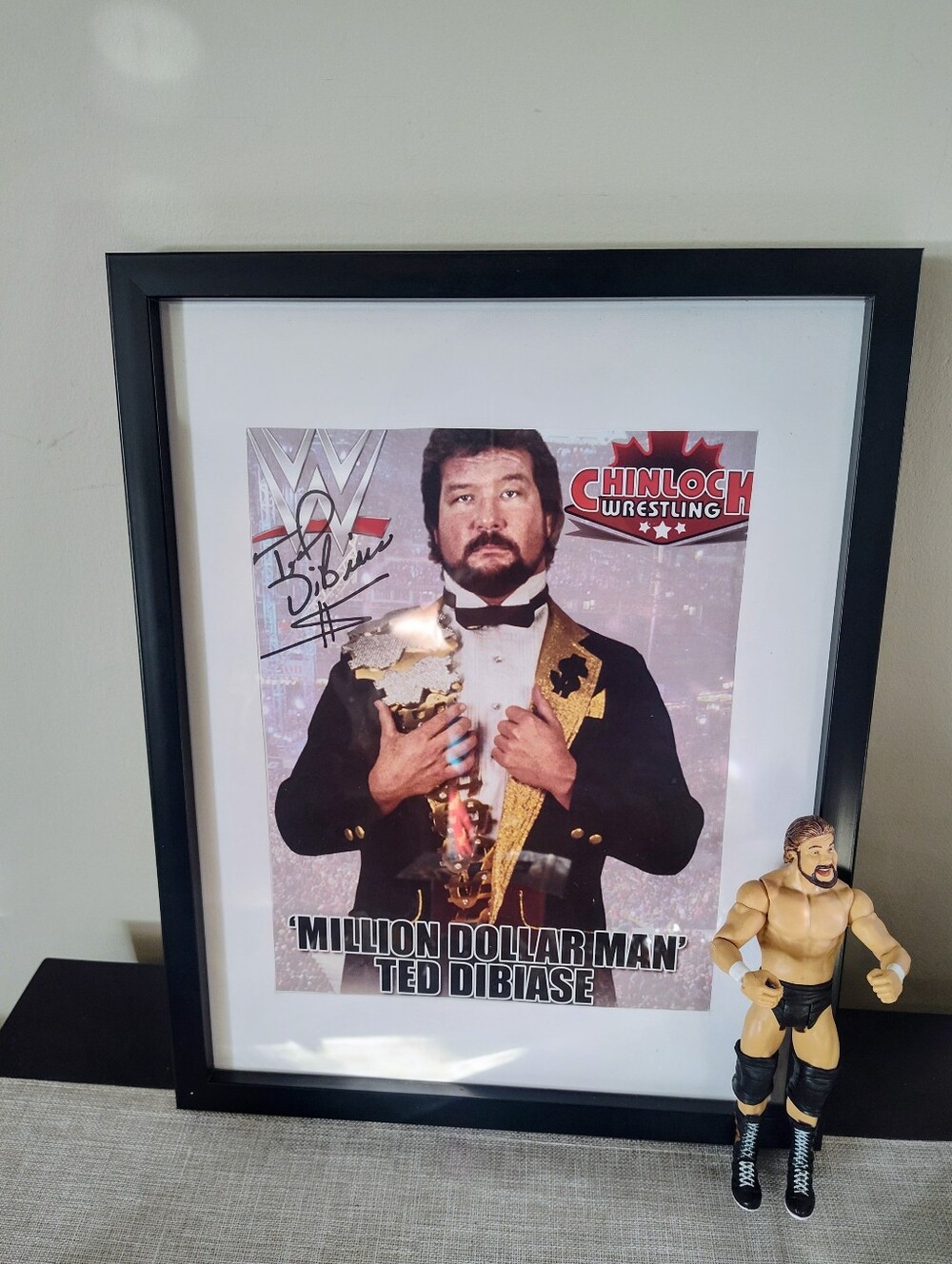 Signed WWF MILLION DOLLAR MAN Ted DiBiase Photo And Mattel Wrestling figure